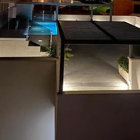 Casa Di Lavanda * חוואר