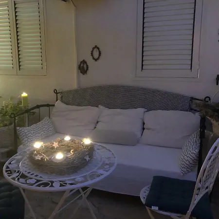 דירה Casa Di Lavanda *