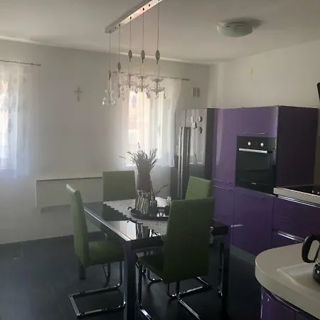 דירה Casa Di Lavanda *