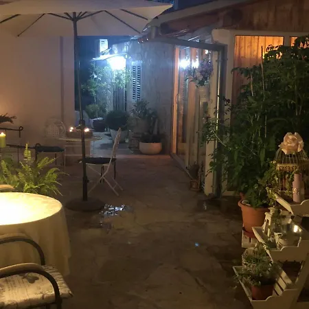 卡萨熏衣草公寓